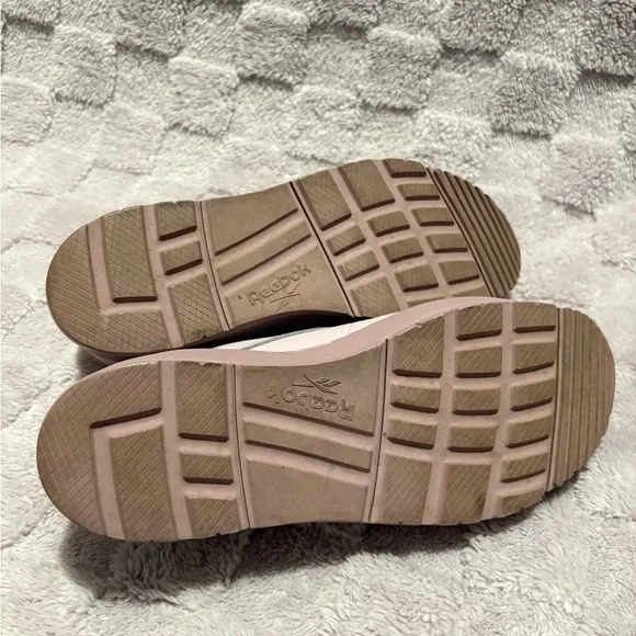 ♡Reebok Club C Double GEO Purple Leather Sneakers♡ - Picture 6 of 7